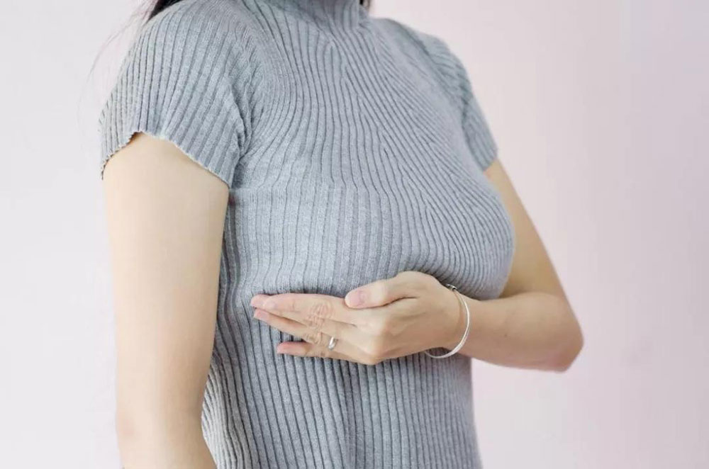 月子期间乳房出现乳块该如何处理 第2张-备孕-孕期检查-孕产妇食谱-胎教育儿