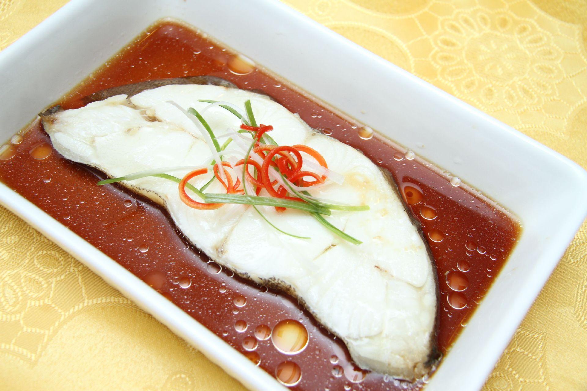 鳕鱼炖土豆的做法